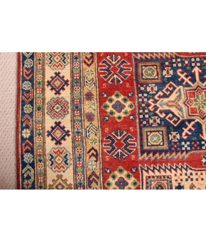 Ghazni- Ghazni: 200 x 150cm: A beautiful vegetable-dyed rug wov